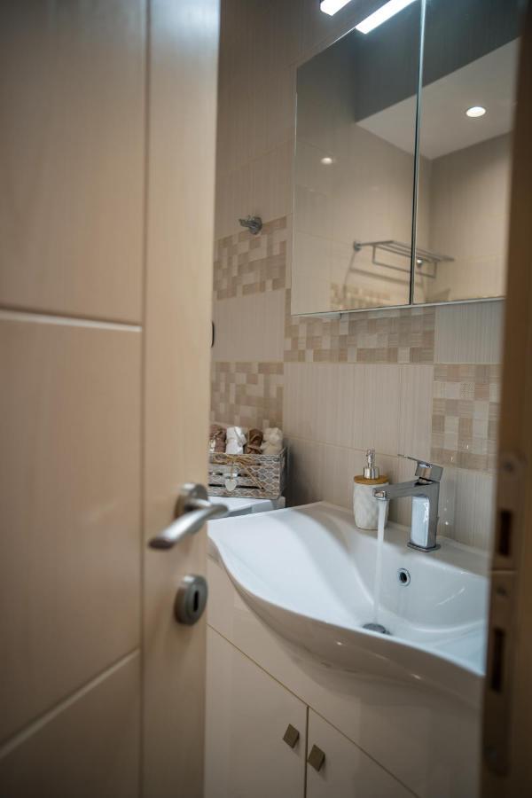 Zoes Luxury Apartment Corfu Corfu  Eksteriør billede